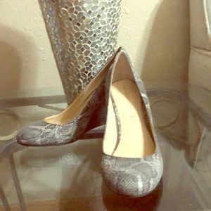 Banana Republic snake skin wedges !